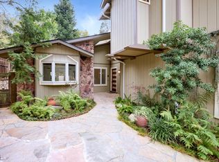 11690 Putter Way, Los Altos, CA 94024