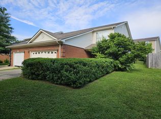 323 Williamsburg Ln, Georgetown, KY 40324