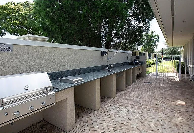 4505 Legacy Park Dr — Photo 20