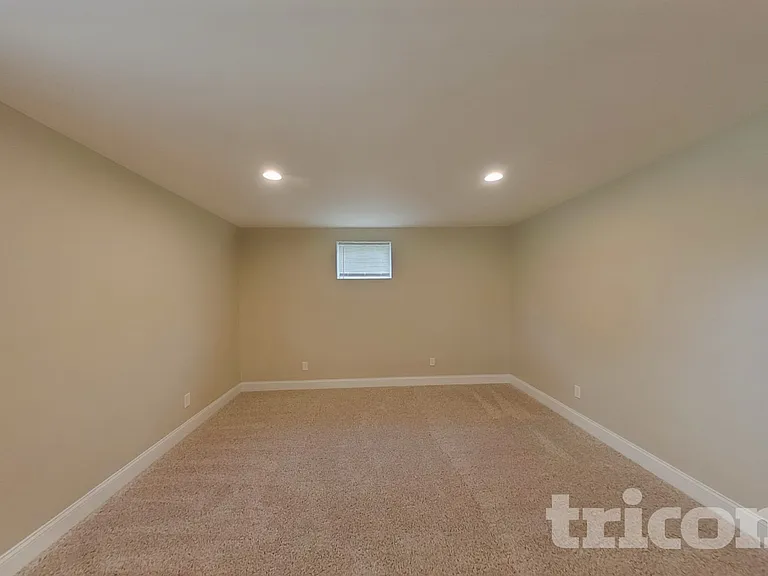 4402 Ridgecrest Dr — Photo 16