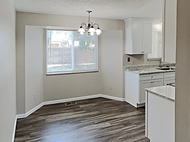 2656 E 117th Way — Photo 8