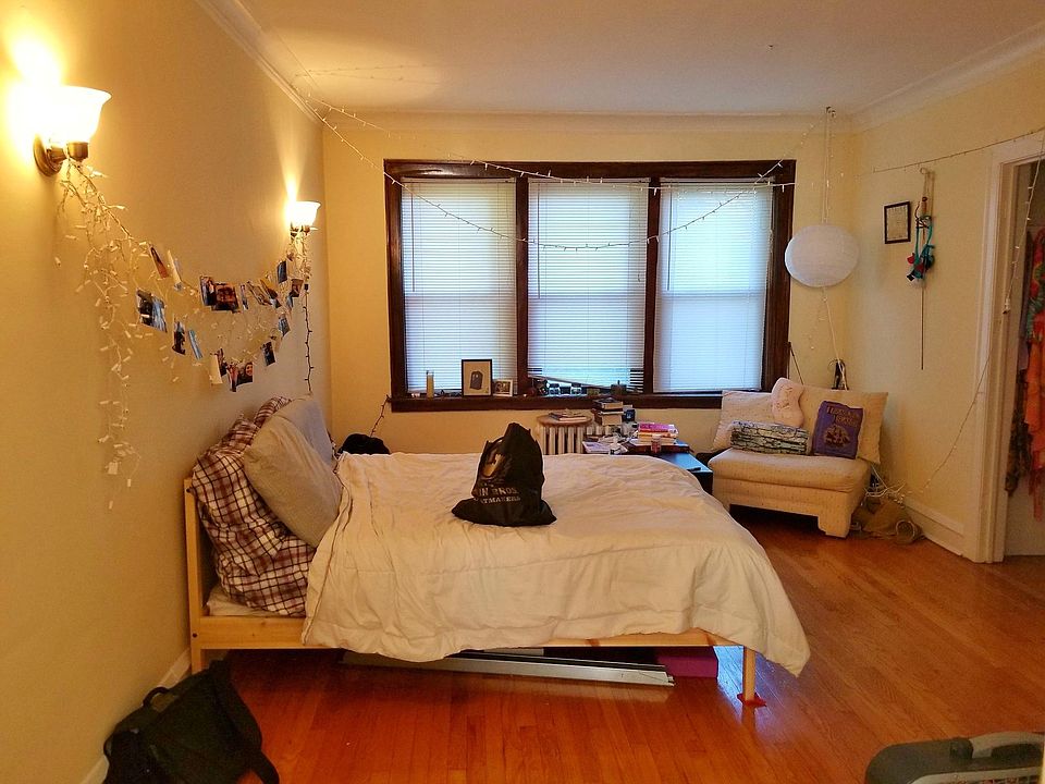 1st image of 4700 N Wolcott Ave #2