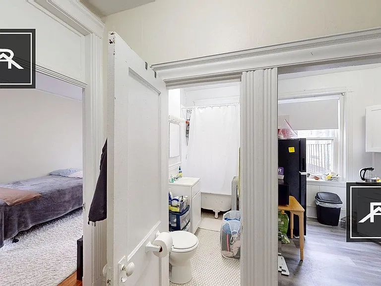 7 Walbridge St #24 — Photo 8