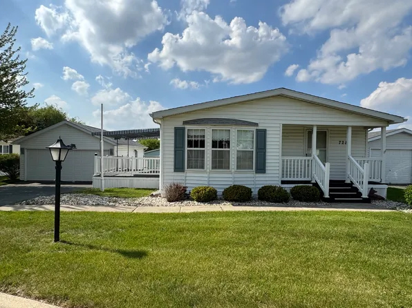 728 Cherokee Trl, Marengo, IL 60152