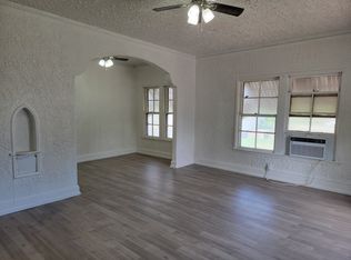 1502 East Broadway Avenue, Enid, OK 73701