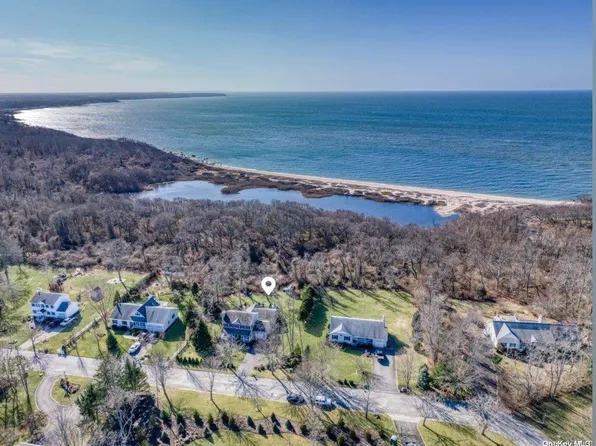 490 Willow Drive, Greenport, NY 11944