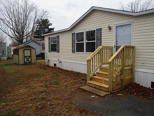 1st image of 173 Holly Dr