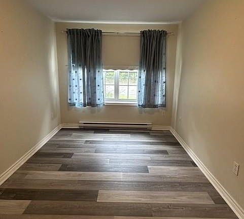 5th image of 8 Holt Rd
