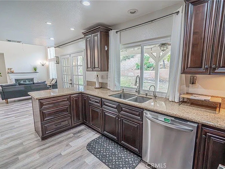 25535 Chisom Ln — Photo 16
