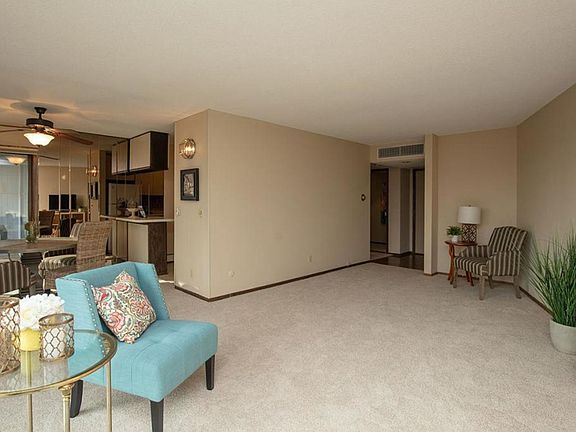 5th image of 2485 Canabury Dr APT 308