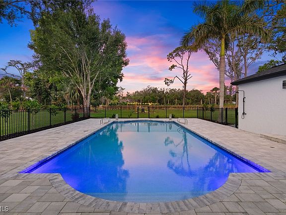 5th image of 3571 Heritage Ln