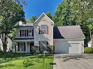 10110 Northwoods Forest Dr, Charlotte, NC 28214