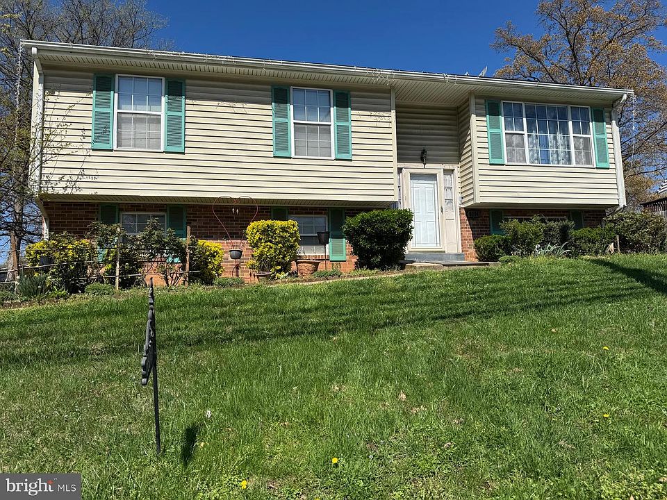 1st image of 6204 Cipriano Rd