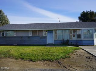 650 S 4th Ave, Connell, WA 99326