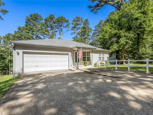 16101 Hickory Dr, Rogers, AR 72756