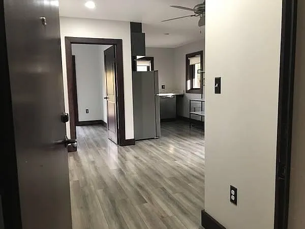 View as you enter the unit