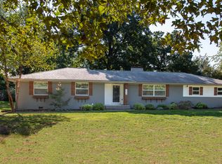 579 W Hunt Rd, Alcoa, TN 37701