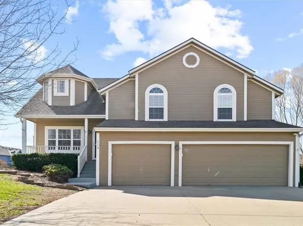 8005 NE 112th St, Kansas City, MO 64157