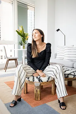 Rented by Compass | media 32