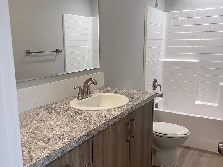 2518 W Fallon Loop — Photo 14