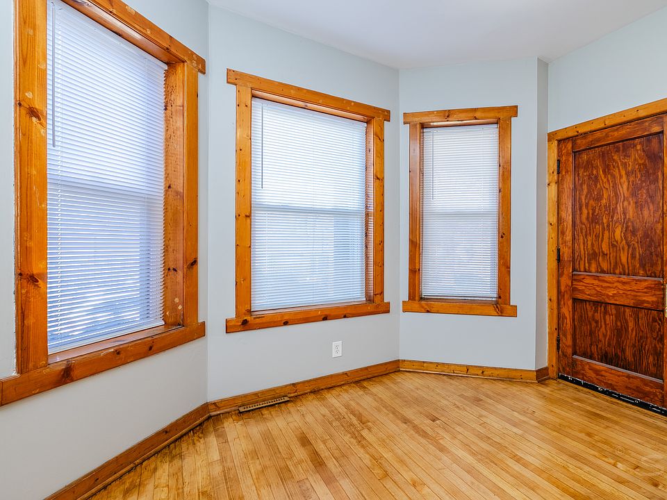 1st image of 1537 S 58th Ave Floor 1