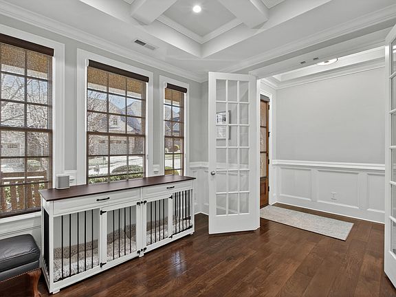 5th image of 4167 English Garden Way