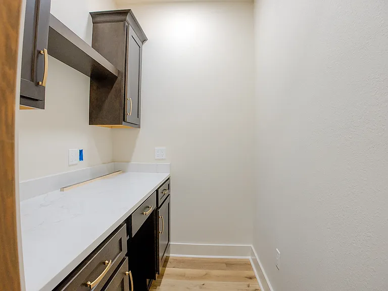 77 Kings Pond Cv — Photo 13