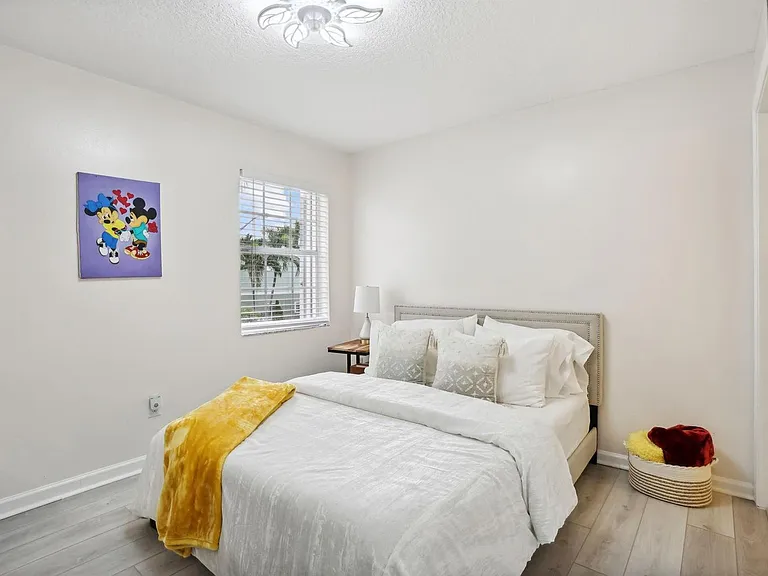 368 Waterside Dr — Photo 24