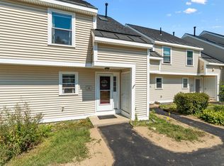 14 Bluffs Dr, Concord, NH 03303