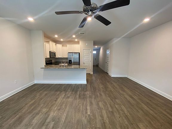 5th image of 1664 Caleigh Ct