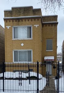 (Undisclosed Address), Chicago, IL, 60639