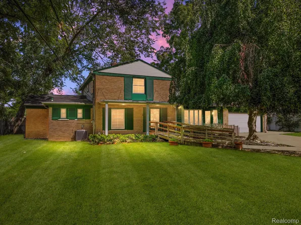 1920 W McNichols Rd, Detroit, MI 48203