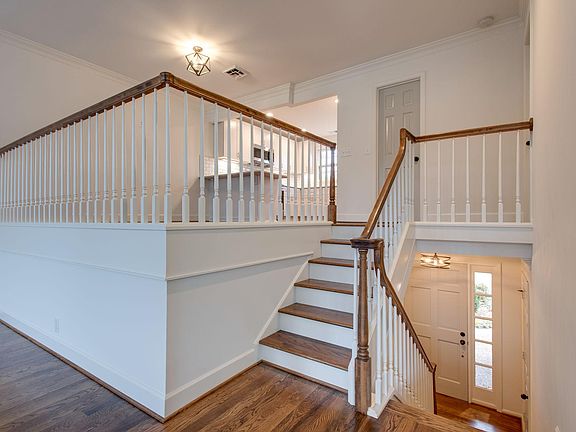 5th image of 401 Bowling Ave Unit 34