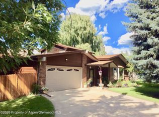 303 Stagecoach Dr, Carbondale, CO 81623