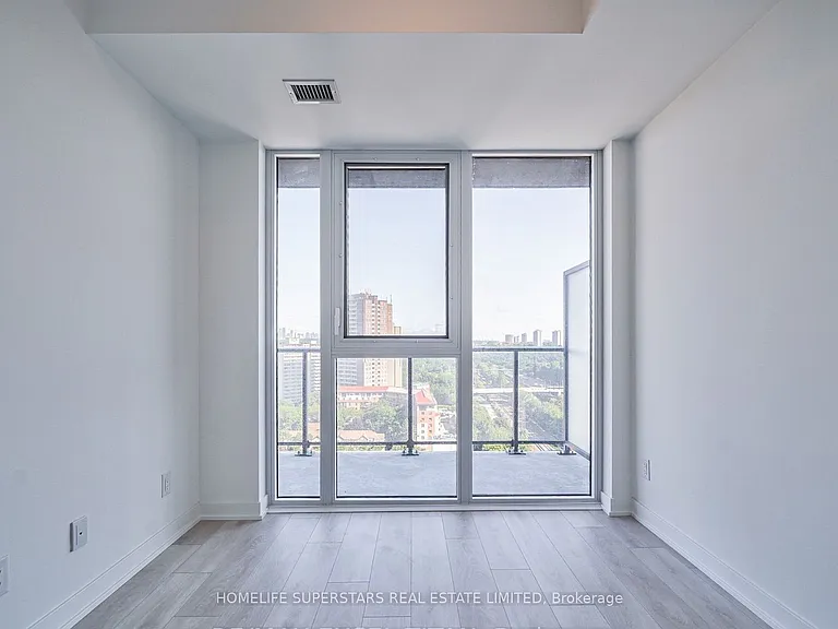 5 Defries St #1611 — Photo 10
