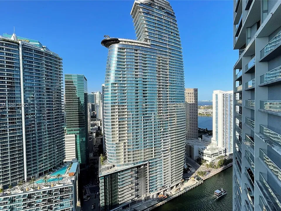 475 Brickell Ave #3510