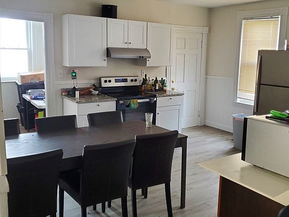 2nd image of 41 Mill St #3