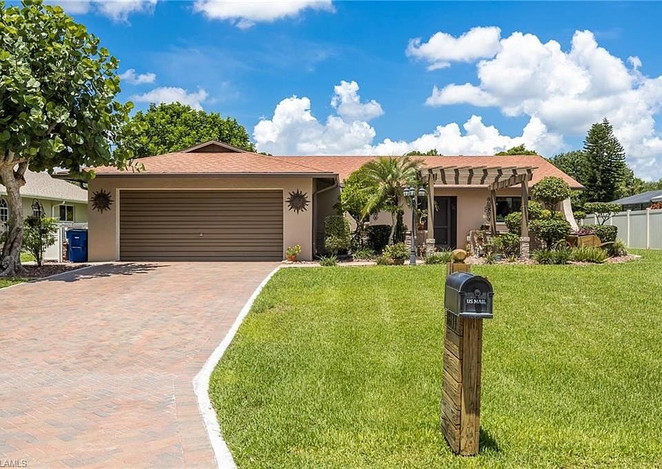 1st image of 18133 Sandy Pines Cir