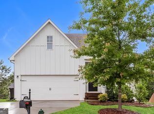 128 Hood Park Dr, Newnan, GA
