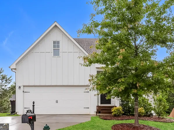 128 Hood Park Dr, Newnan, GA 30265