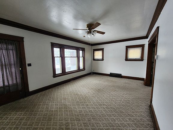 3rd image of 3666 W 103rd St Unit 1