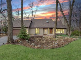 5841 Timber Ridge Trl, Madison, WI 53711