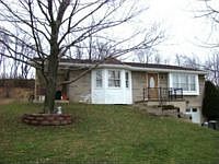 1st image of 27 Janyce Dr