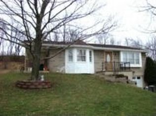 27 Janyce Dr, Greensburg, PA
