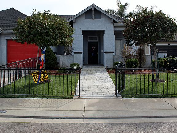 2nd image of 6536 Walnut Haven Dr