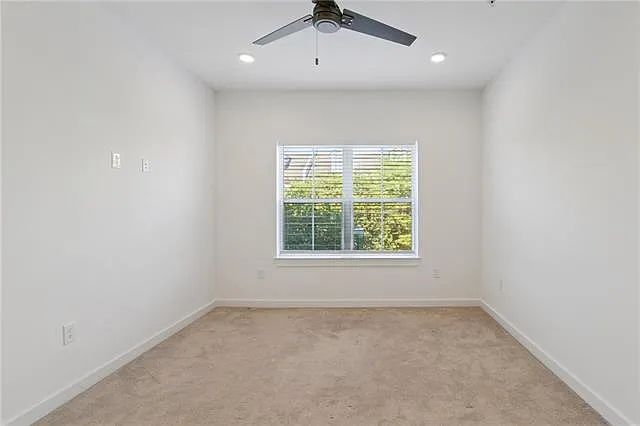 2100 Saint Thomas St #205 — Photo 12