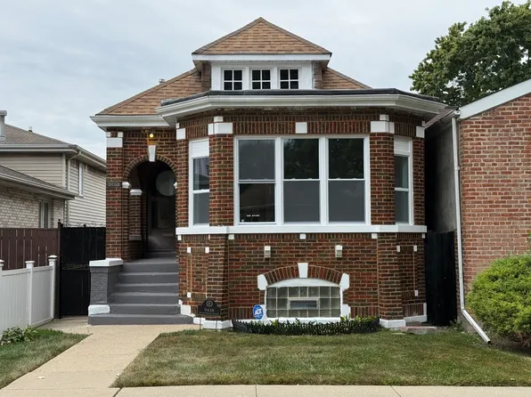 9438 S Wabash Ave, Chicago, IL 60619