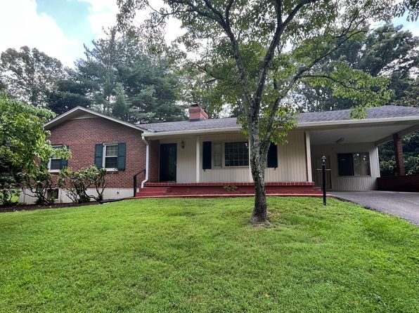 1829 Hillsdale Rd
