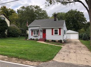 6923 Daisy Ave, Brecksville, OH 44141