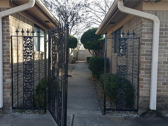 4th image of 106 Priddy Ln APT C